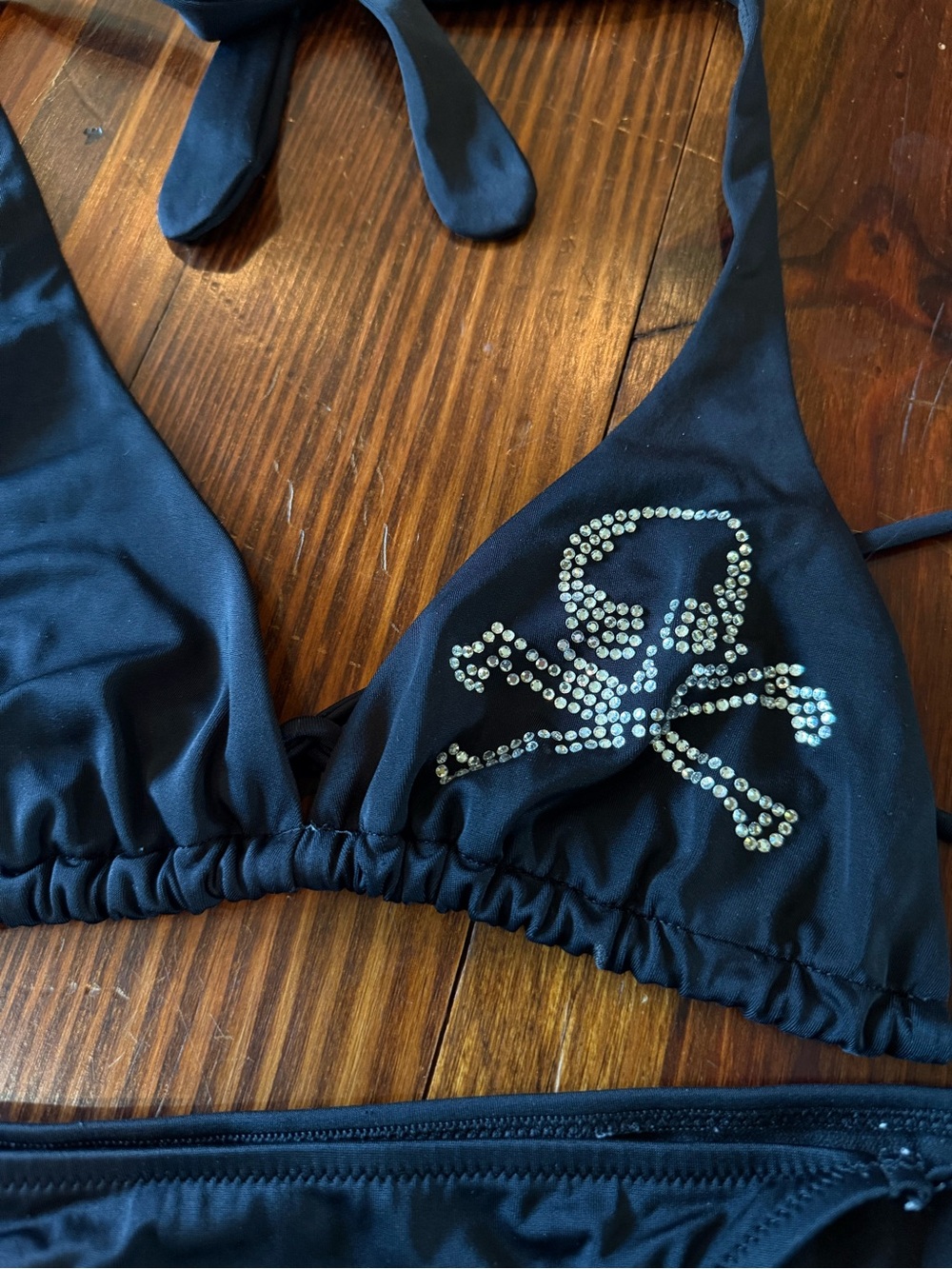 Rare Vintage Y2K Victorias Secret Black Rhinestone Skull String Bikini Set - Picture 3 of 4